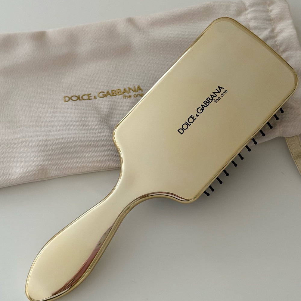 NWT Dolce & Gabbana The One Beauty Hairbrush - Picture 12 of 13